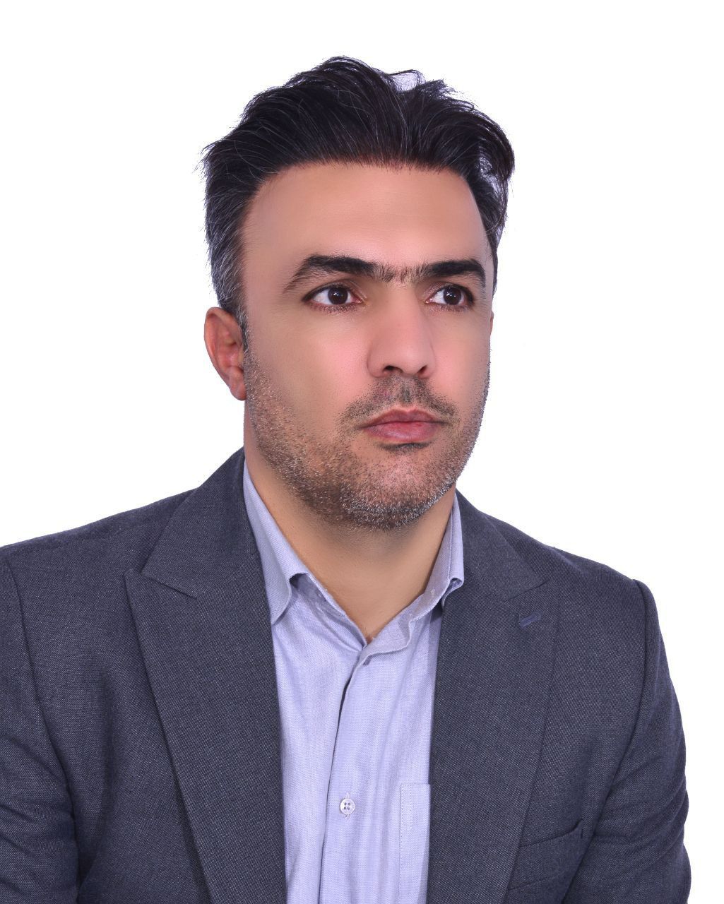 باحضور اعضای محترم  انتخاب  رئیس شورای اسلامی شهرایوان برگزار گردید .
